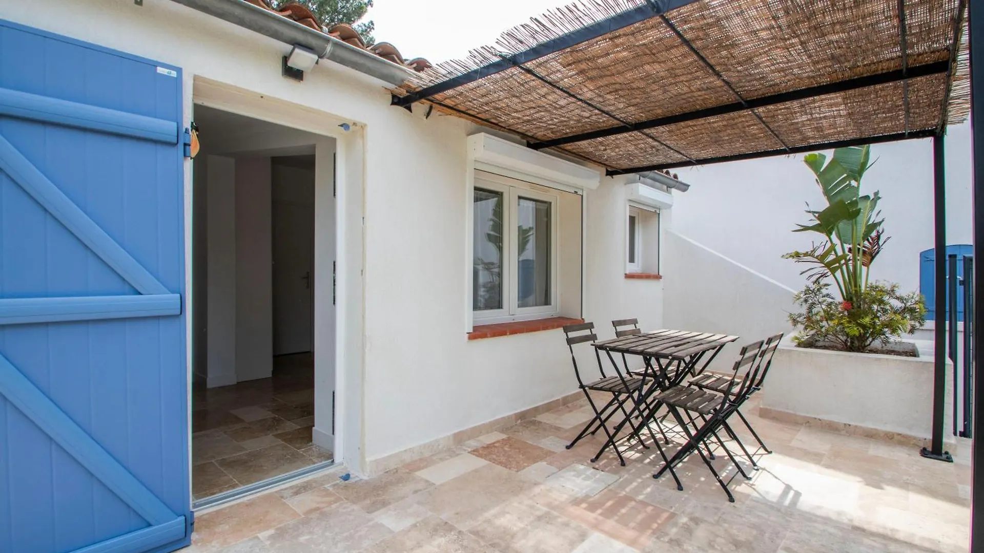 Holiday home Villa Renovee Au Cap Brun Toulon